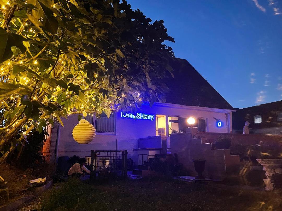 Hotel Kenny & Henry Cuxhaven Exterior photo